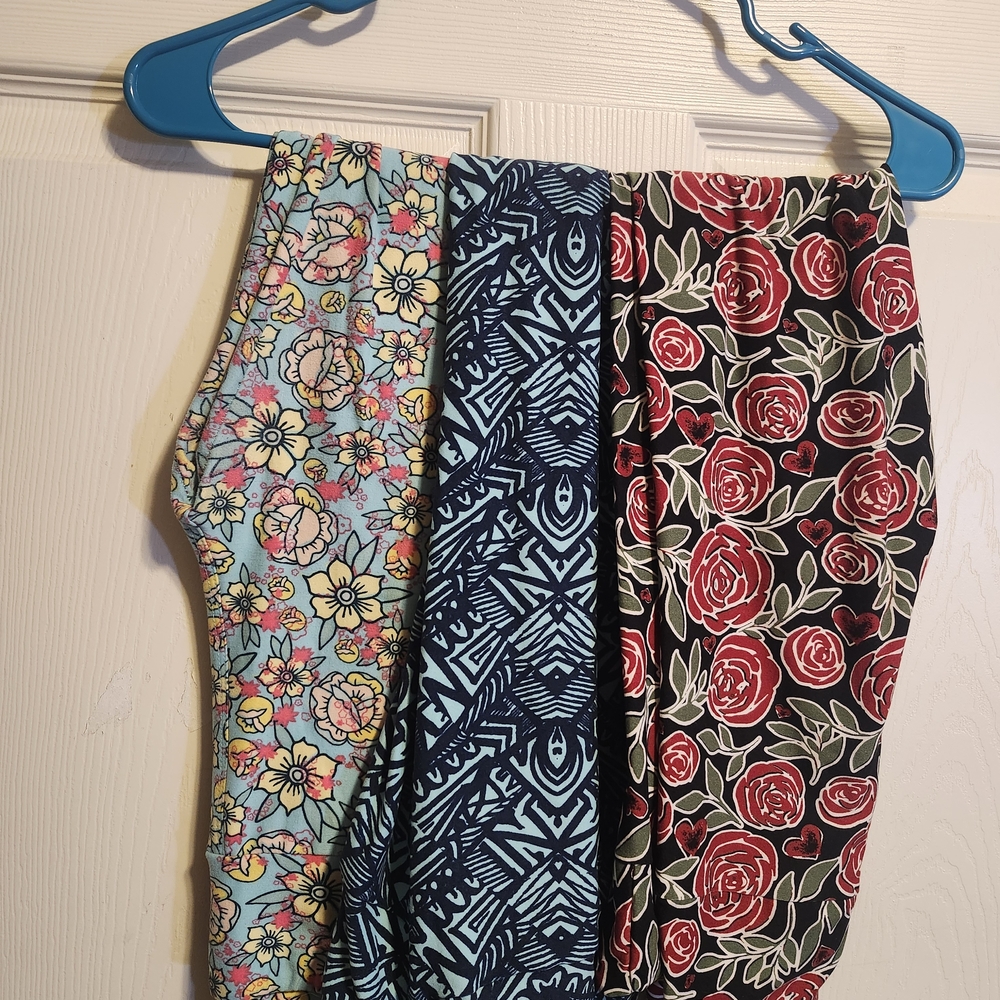 LuLaRoe Floral and Geometric Leggings Set
